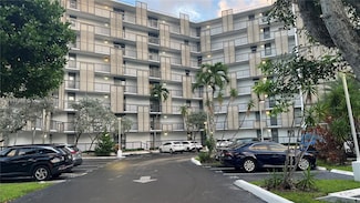 20500 W Country Club Dr Unit 117, Aventura, FL 33180
