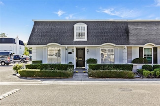 2040 N Countryside Cir, Orlando, FL 32804