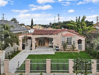 1267 E 56th St, Los Angeles, CA 90011