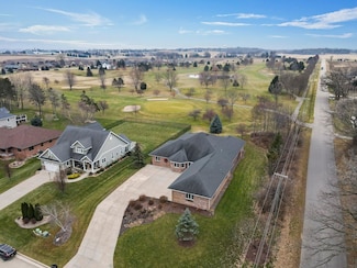 3101 Course View Dr, Stoughton, WI 53589