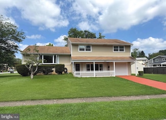 2115 Coventry Dr, Wilmington, DE 19810