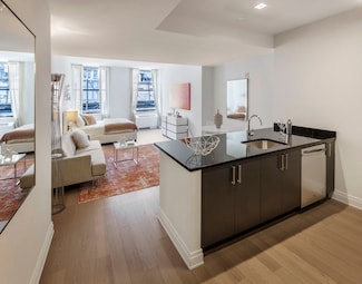 70 Pine St Unit 1520, New York, NY 10005