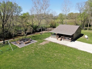 3095 Preston St, Paris, IL 61944