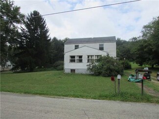 432 E End Rd, Connellsville, PA 15425