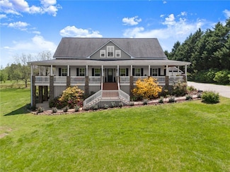 2011 Lothridge Rd, Cleveland, GA 30528