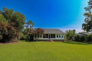 8121 E Cypress Dr, Donalsonville, GA 39845