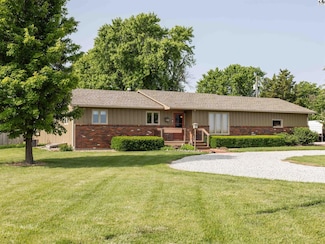 1241 Moccasin Rd, McPherson, KS 67460