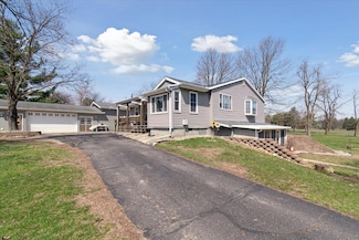 846 Morton Rd, Horton, MI 49246
