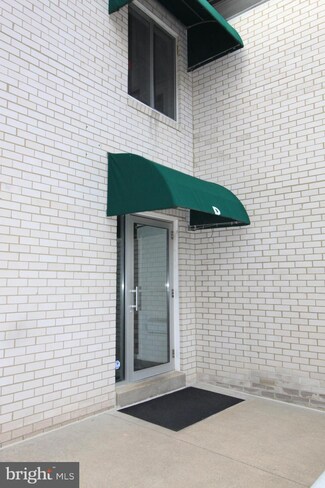 7 Rockford Rd Unit D16, Wilmington, DE 19806