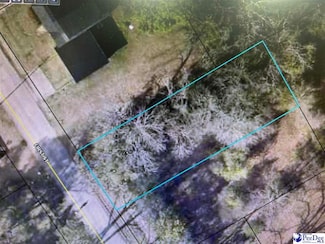 305 First St, Hartsville, SC 29550