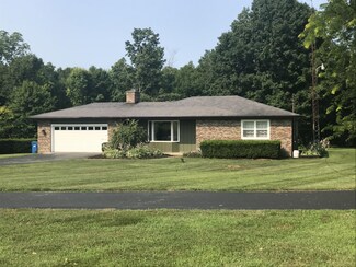 6840 Long Lake Rd, Reading, MI 49274