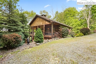 893 Buckeye Ridge Rd, Seven Devils, NC 28604