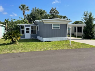 19 New York Dr, New Smyrna Beach, FL 32168