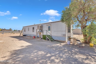 3320 Desert Blossom Dr, El Paso, TX 79938