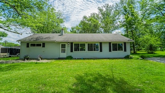 10611 Baker Place, Crown Point, IN 46307