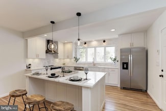 8524 Thornden Terrace, Bethesda, MD 20817