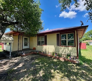 131 S Hyden, Stratford, OK 74872