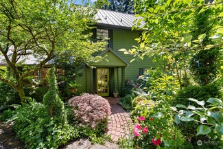 14109 NE Mountain View Dr, Battle Ground, WA 98604