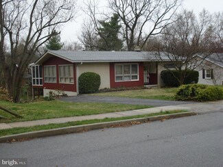 1334 Woodland Way, Hagerstown, MD 21742