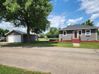 501 Main St N, Berthold, ND 58718