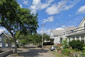 38 Penn St, Quincy, MA 02169