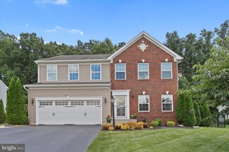 923 Countryside Rd, Seven Valleys, PA 17360