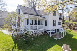 21 Elliott St, Laconia, NH 03246