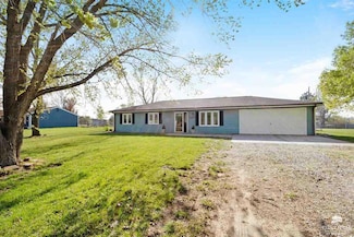 2417 Brookfield Dr, Manhattan, KS 66503
