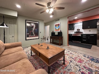 1735 S Jones Blvd Unit J14, Tucson, AZ 85713