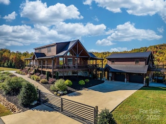 147 Night Sky Dr, Nebo, NC 28761
