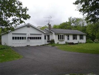 75 South St, Chesterfield, MA 01012