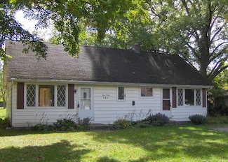 503 E Waterford St, Wakarusa, IN 46573