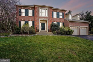 5471 Ashleigh Rd, Fairfax, VA 22030