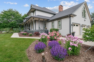 250 Bridlewood Ln, Valparaiso, IN 46385