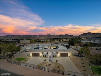 647 Foxhall Rd, Henderson, NV 89002