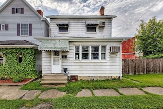 22 N Grant St, Scottdale, PA 15683
