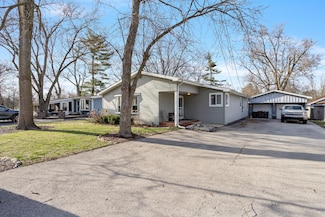 237 Locust Ln, New Lenox, IL 60451