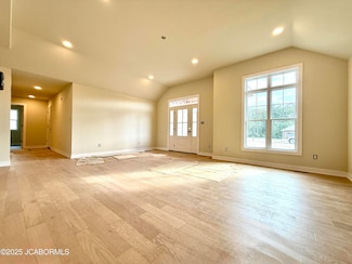 710 Sardonyx Dr, Jefferson City, MO 65109