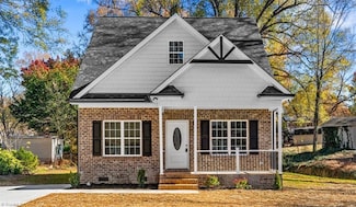 1413 Keogh St, Burlington, NC 27215