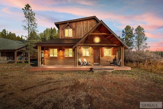 3768 Arctic Fox Dr, Island Park, ID 83429