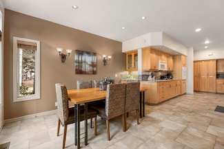 57074 Peppermill Cir Unit 33C, Sunriver, OR 97707