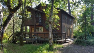 225 Stephen Way, Williams, OR 97544