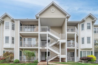 84 Clay St, North Brunswick, NJ 08902