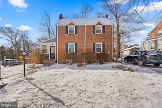 4811 Cherokee St, College Park, MD 20740