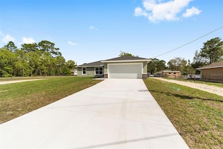 2114 W Magenta Dr, Citrus Springs, FL 34434