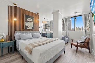 134 Kapahulu Ave Unit 906, Honolulu, HI 96815