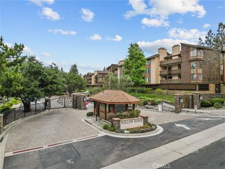 2504 E Willow St Unit 204, Signal Hill, CA 90755