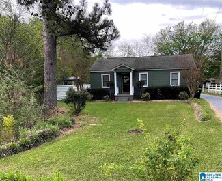 1305 W 4th St, Sylacauga, AL 35150