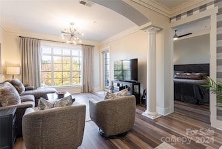42 Schenck Pkwy Unit 104, Asheville, NC 28803