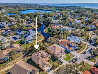 1010 Blue Heron Way, Tarpon Springs, FL 34689